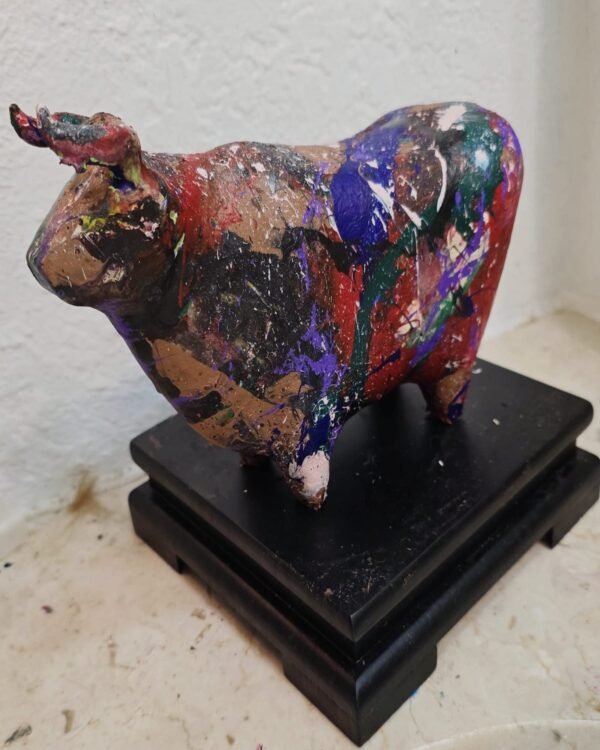 Flora the Longing Cow