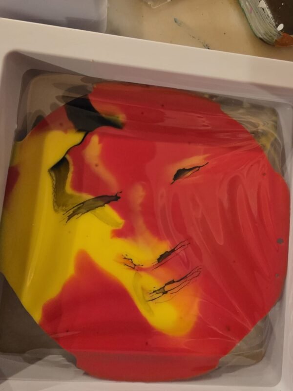 The Face in Fire but with LIGHT - Image 3
